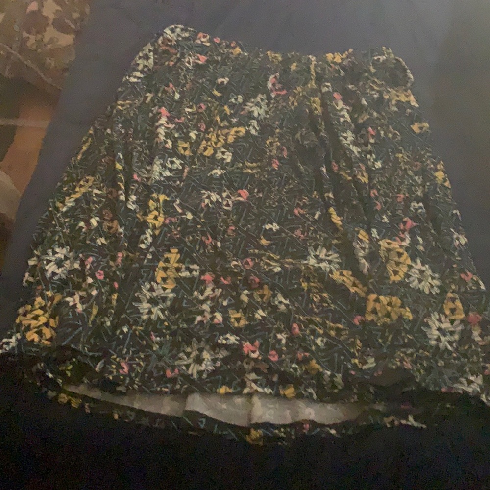 LuLaRoe SZ L floral Madison skirt! NWOT!